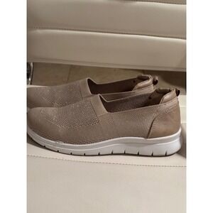 Kinetic Energy Women Beige Glitter Knit Slip On Sneakers Shoes Size 10